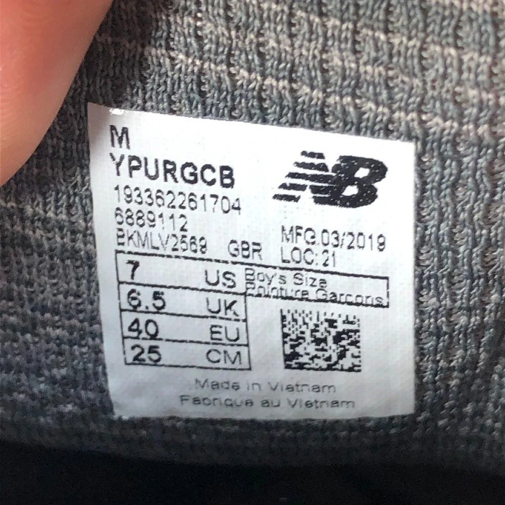 New Balance FuelCore Urge v2 Running Shoes Youth 7 M Gray Sneakers Lightweight